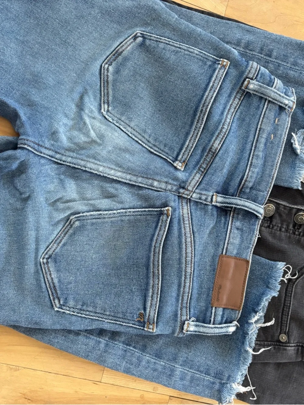 Madewell Bundle - Cali Demi boot cut and skinny jeans - Picture 2 of 7